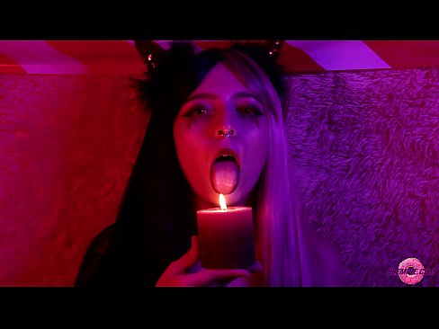 ❤️ Mamada apaixonada de Sexy Succubus con satisfacción bucal Porno en nós ☑