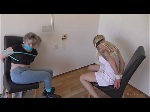 ❤️ Adicta / amarrada e amordazada / damisela en apuros Porno en nós ☑